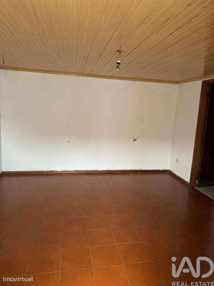 Casa T2 em Peso da Régua e Godim de 142,00 m2 - Grande imagem: 4/26