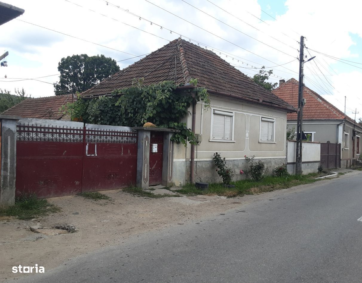 Casa cu 3 camere si teren Magesti, Bihor id 10533