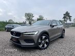 Volvo V60 Cross Country D4 AWD Geartronic Pro - 4