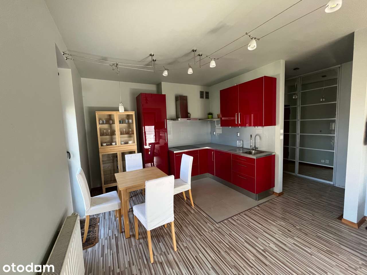 Kraków-ul. Komuny paryskiej-kawalerka-33,5m2-I piętro-garaż - Pełny obrazek: 3/8