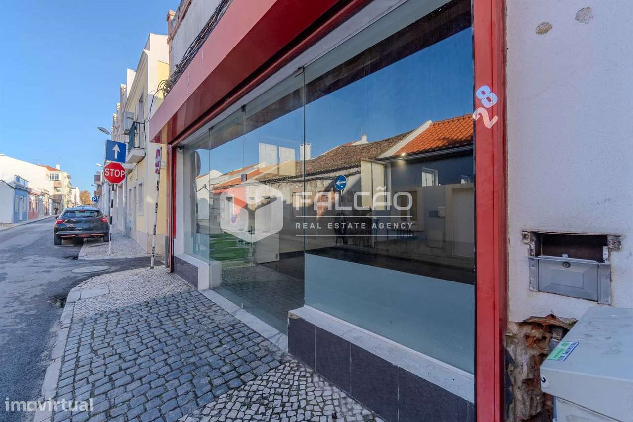 Armazém T2 Venda em Montijo e Afonsoeiro,Montijo-4