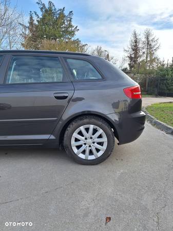 Audi A3 2.0 TDI DPF Ambition - 9