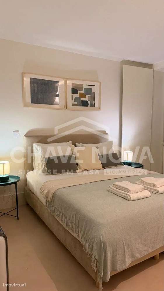 Apartamento T1 Mobilado c/ Terraço na Sé c/ Alojamento Local - Grande imagem: 4/24