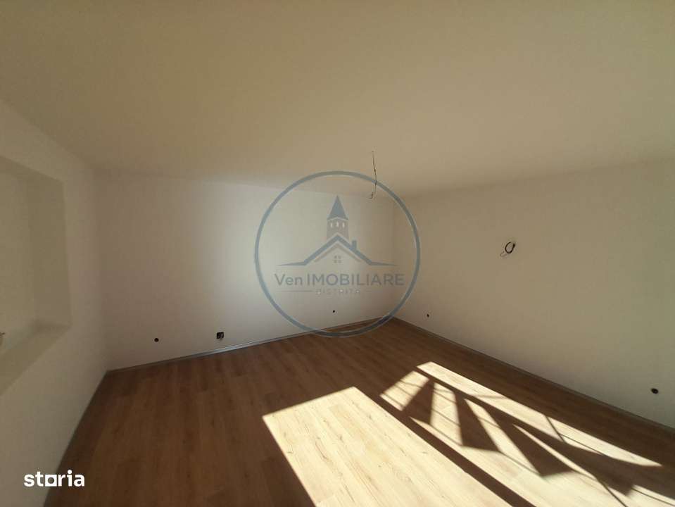 Casa individuala potrivita pentru locuinta,birouri sau cabinete medica - Imagine principală: 5/19