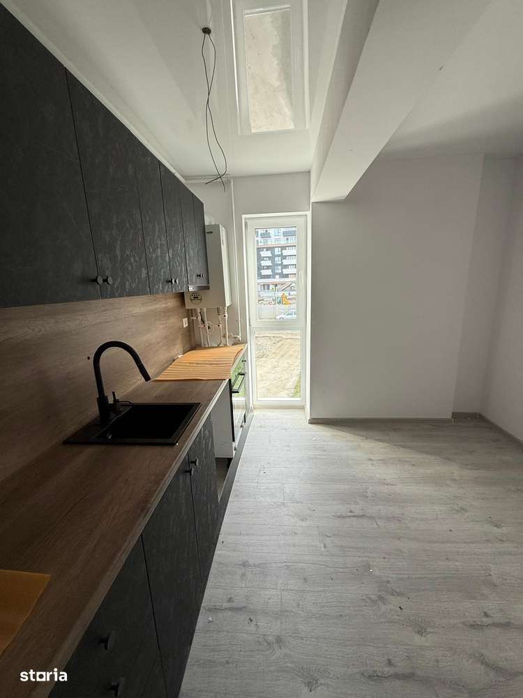 apartament 2 camere spatios studio cu centrala finalizat nou - Imagine principală: 5/11
