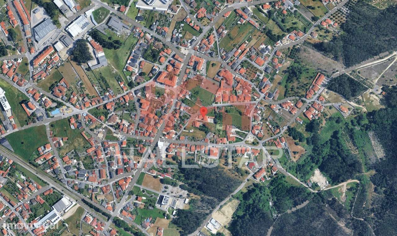 Moradia de Luxo T4 / Lote com 890m² / Marinha Grande-56