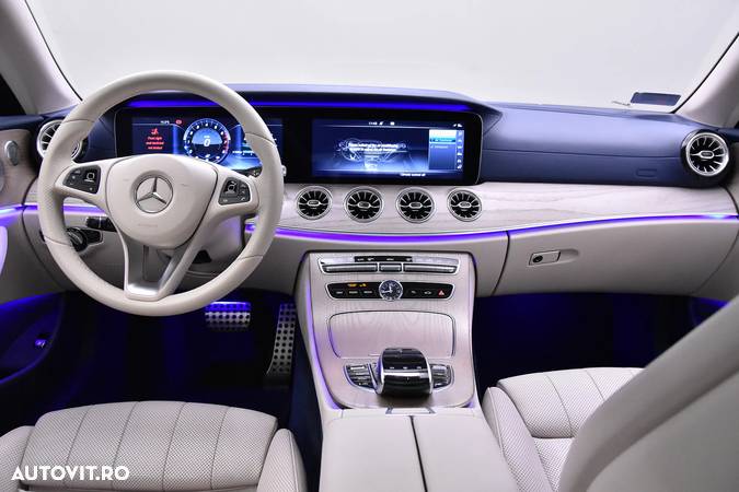 Mercedes-Benz E 400 Coupe 4MATIC Aut. - 9