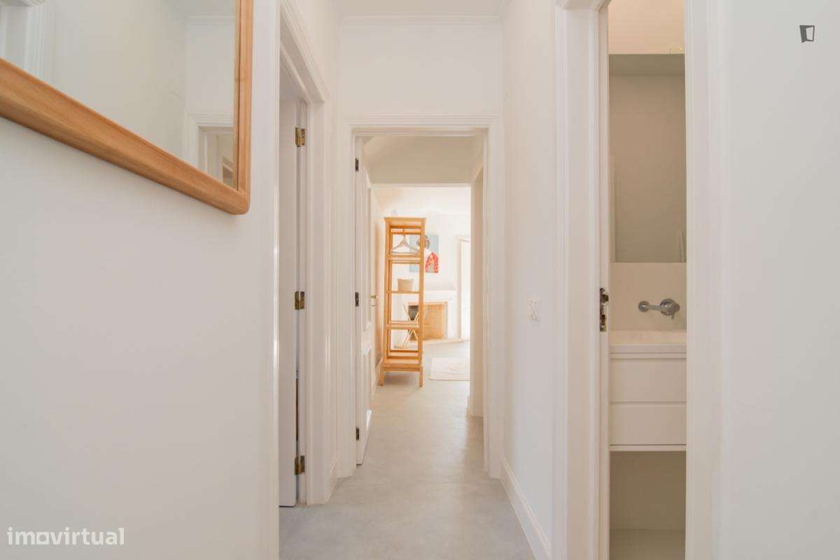 Apartamento com 2 quartos - localizado em Estoril Lisbon - Grande imagem: 2/6