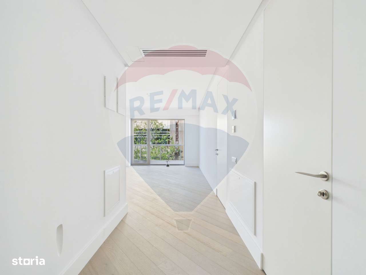 Apartament 2 camere Cortina 126