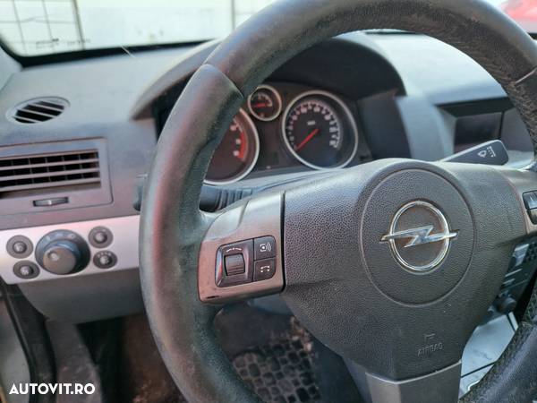 Opel Astra 1.6 - 6