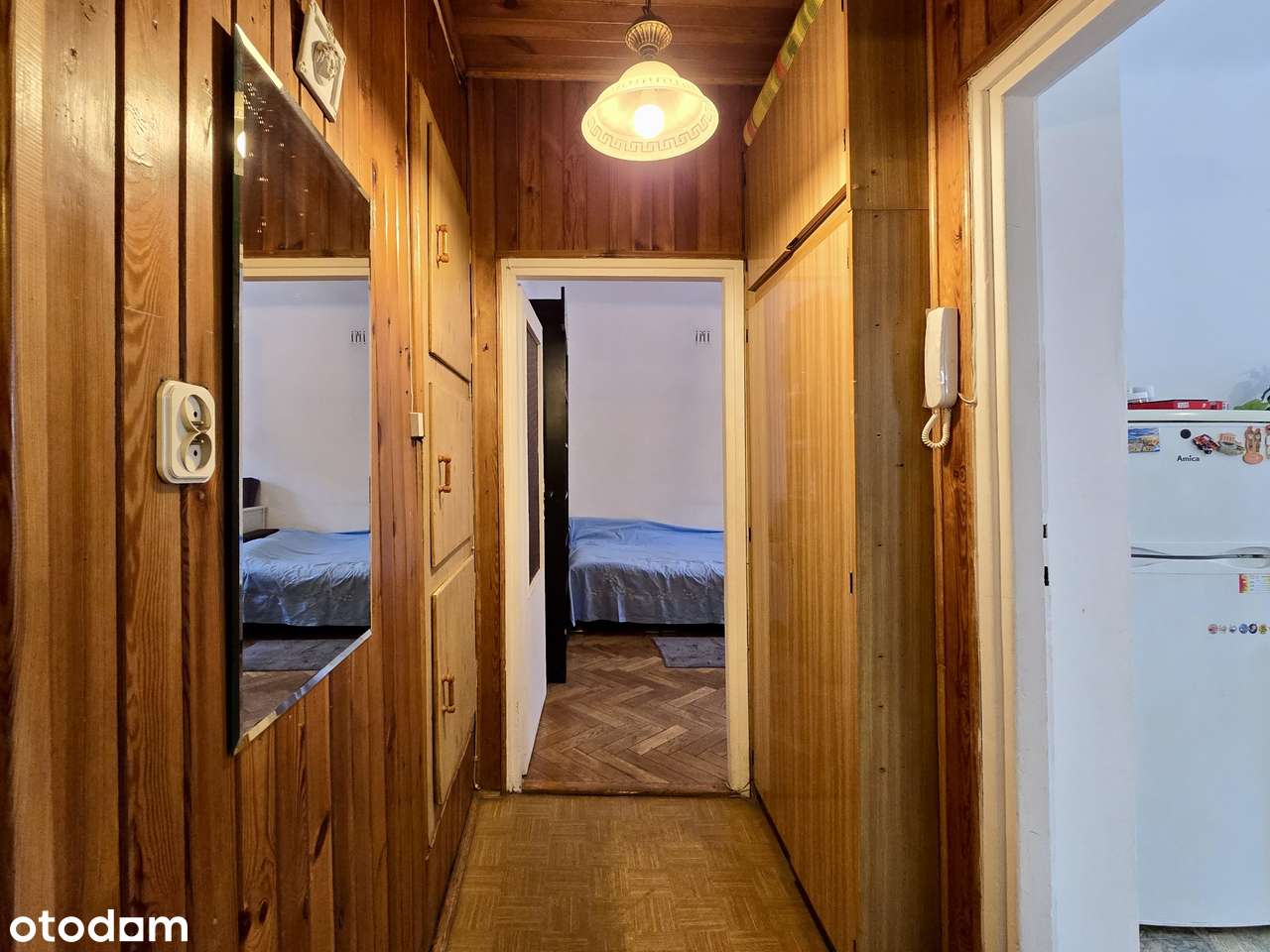 Kawalerka/2 pokoje | 35,49m2 | kamienica | Plac Hallera | parter |-9
