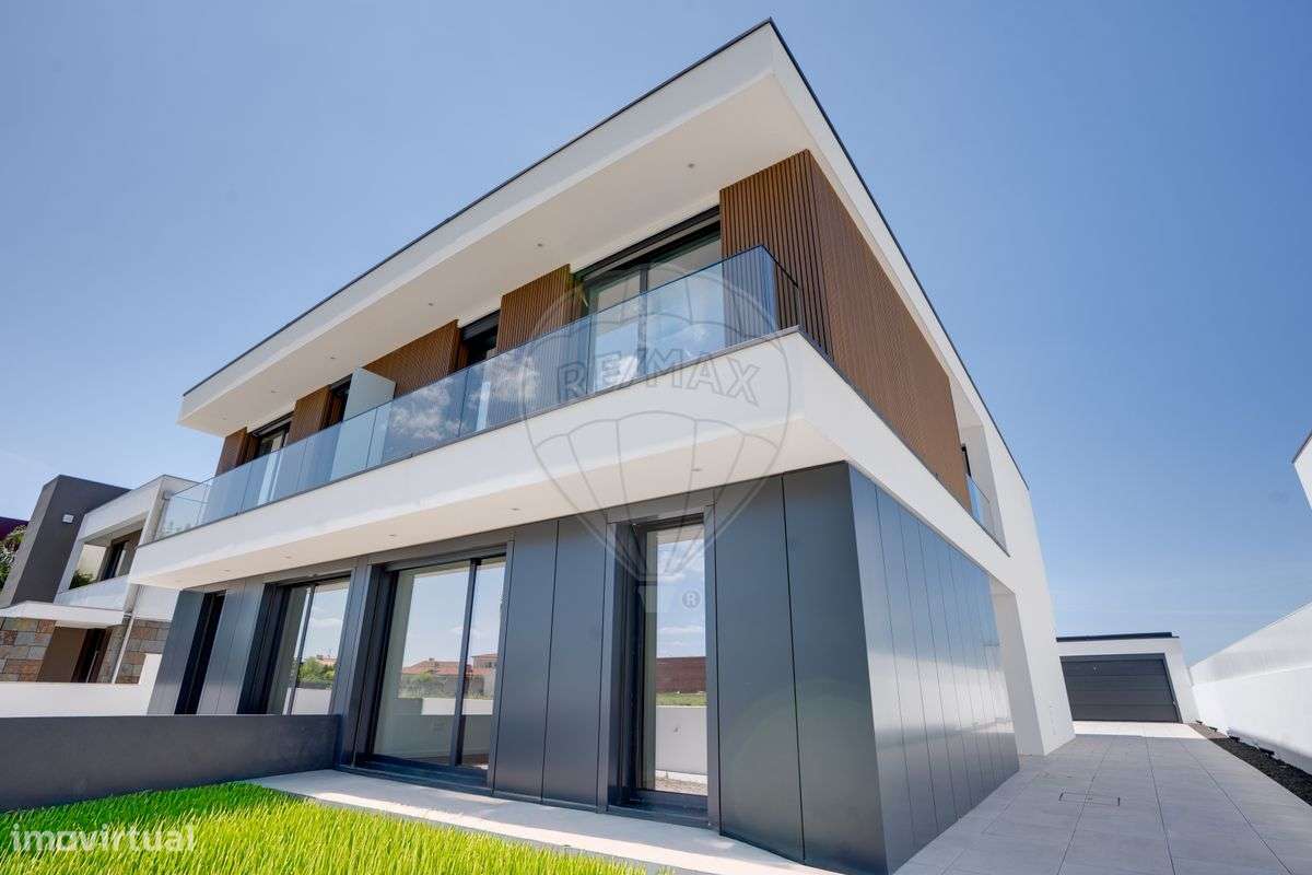 Moradia T4 para venda - Grande imagem: 3/42