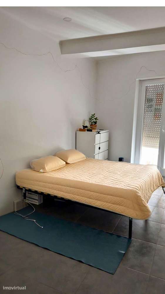 T1 luminoso em Arroios prédio com elevador-13