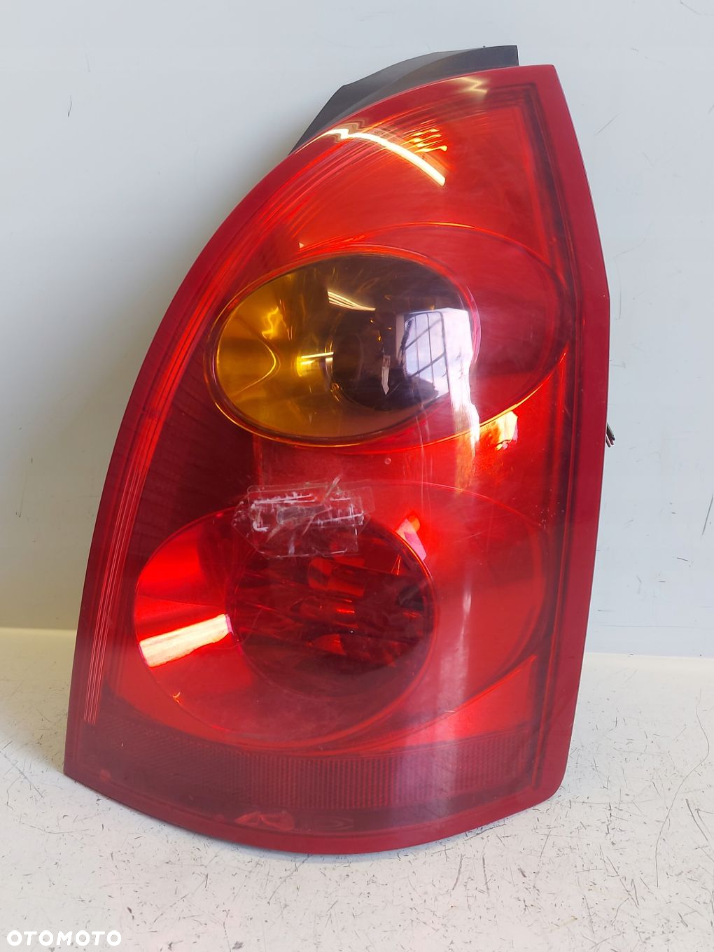 NISSAN PRIMERA P12 01- LAMPA PRAWA TYŁ TYLNA KOMBI - 3