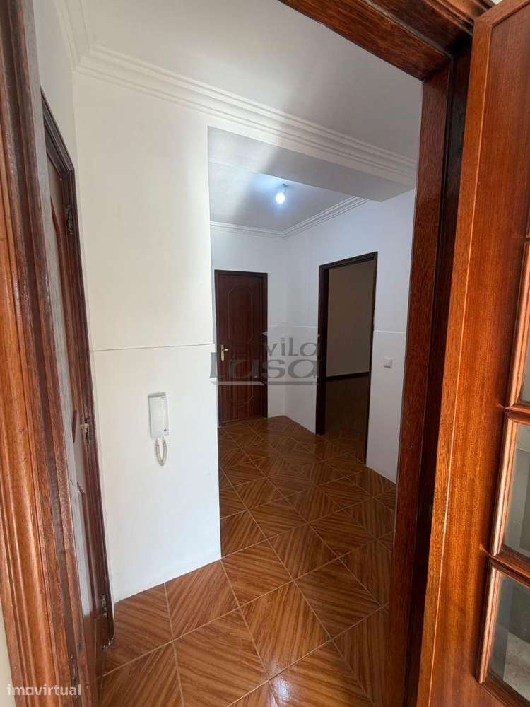 T3 com Garagem Individual em Rio Tinto (totalmente requalificado).-10