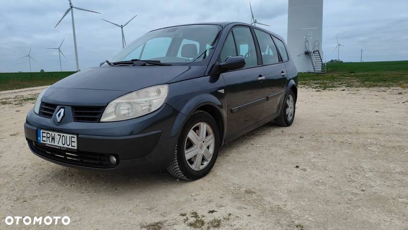 Renault Grand Scenic - 1