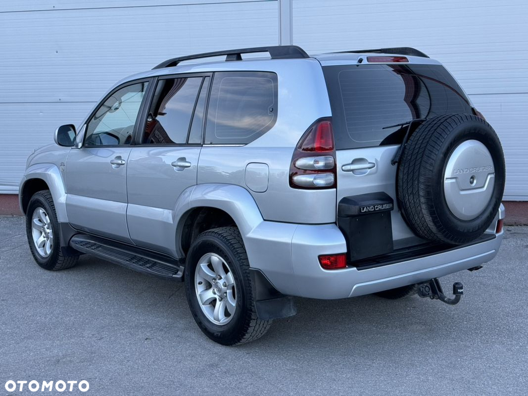 Toyota Land Cruiser 3.0 D Luna - 3