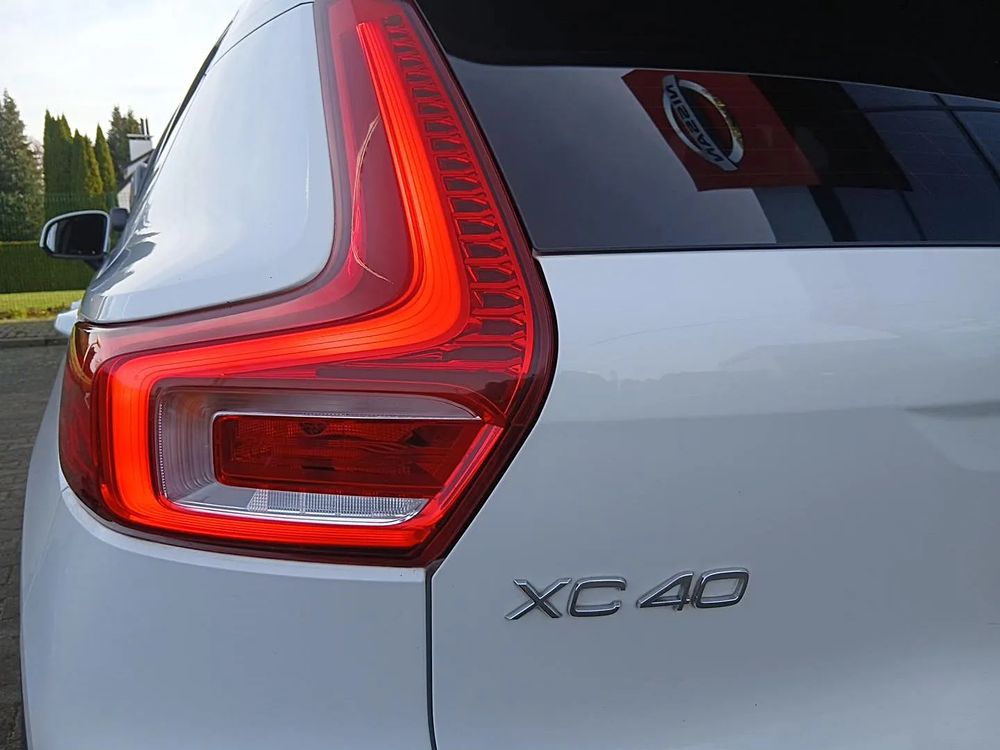 volvo xc-40