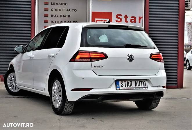 Volkswagen Golf 1.0 TSI Comfortline - 5