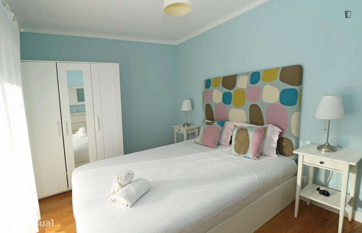 Apartamento com 2 quartos - localizado em Braga - Grande imagem: 4/8