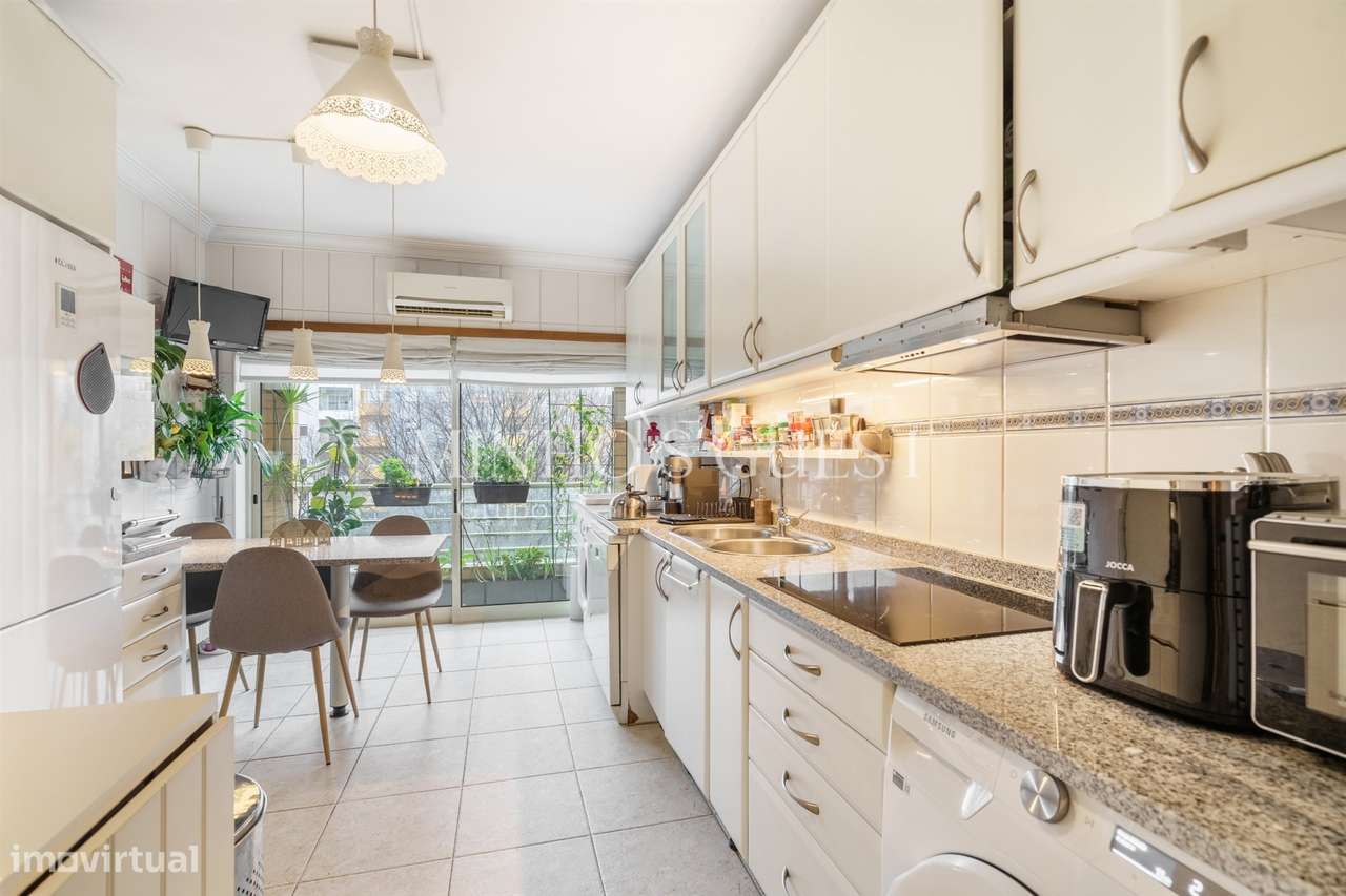 Apartamento T3 c/ varanda, AC e Garagem Fechada - São Vítor, Braga-22