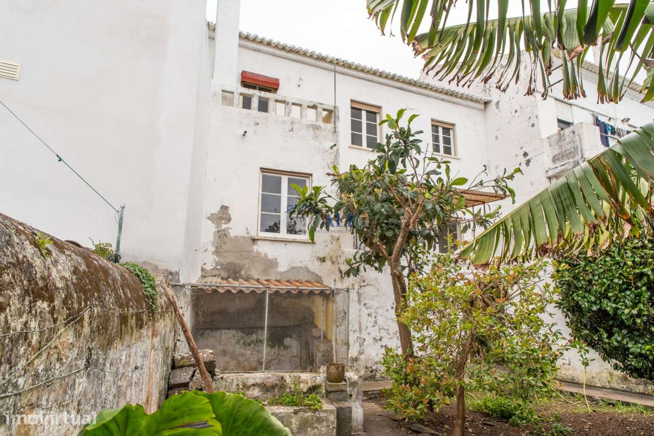 Moradia T4 em Santa Luzia- Angra Heroísmo com vista mar-26