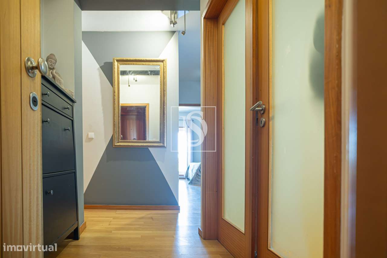 T3 com Suíte | Condomínio Fechado com Piscina | Barcelinhos-12