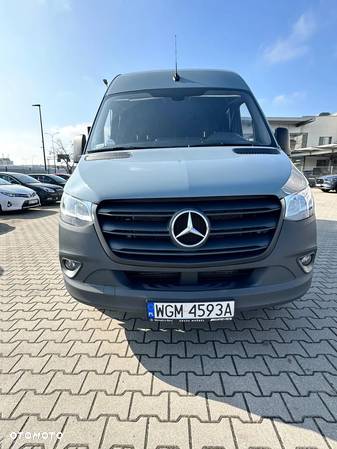 Mercedes-Benz Sprinter 319 furgon  Max - 5