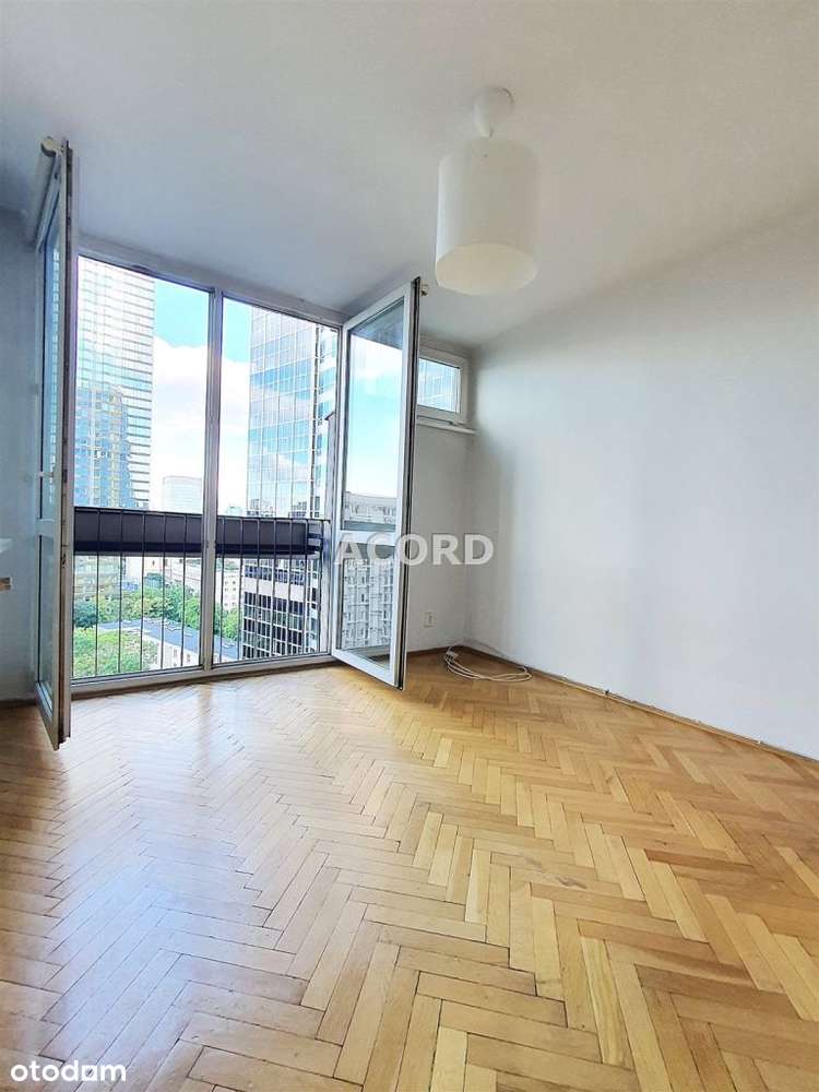 Jana Pawła/Świętokrzyska 27,4m2 z piękną panoramą-5