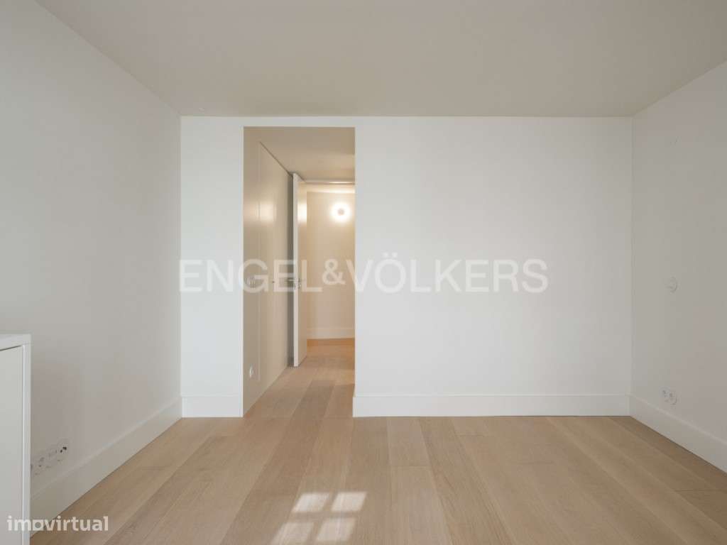 Elegante e luxuoso apartamento T2, junto à Av. da Liberdade-23