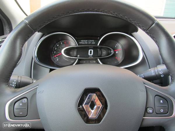 Renault Clio Sport Tourer (Energy) TCe 90 Bose Edition - 39