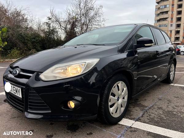 Ford Focus Turnier 1.6 TDCi DPF Start-Stopp-System Trend - 9