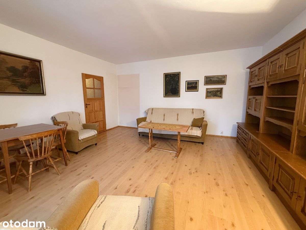 os. Kopernika, rozwinięta infrastruktura, balkon-2