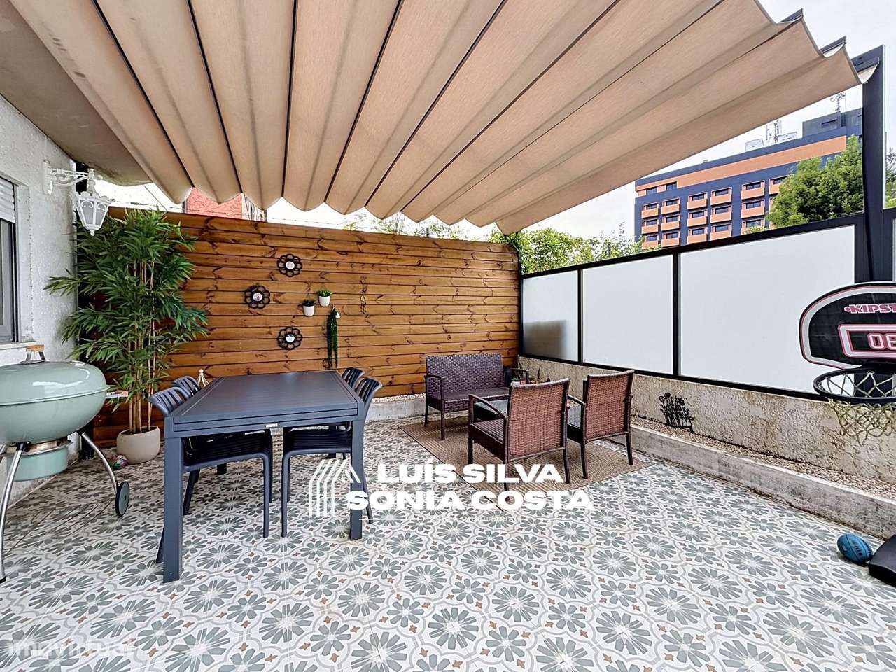 Apartamento T3 c/ Jardim Privado, Terraço & Garagem Fechada –...-17