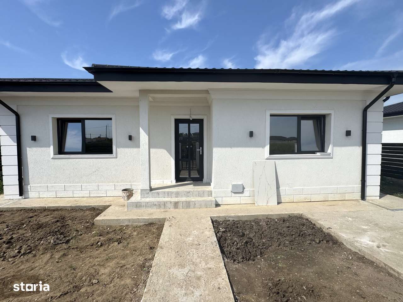 4 camere!2 băi!Dressing!Încălz în pard!Casa Valea Ursului-Vorovesti - Imagine principală: 2/10