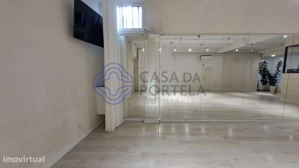 Loja 116 m2 no Bonfim – Porto | Com potencial para habitação e rentabi - Grande imagem: 3/11