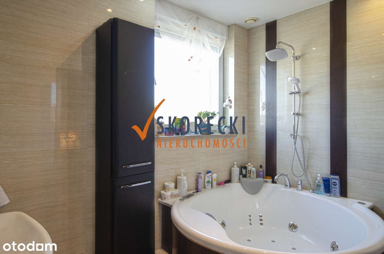 Przestronny Dom z Garażem i Tarasem na Os. Bajkowym-16