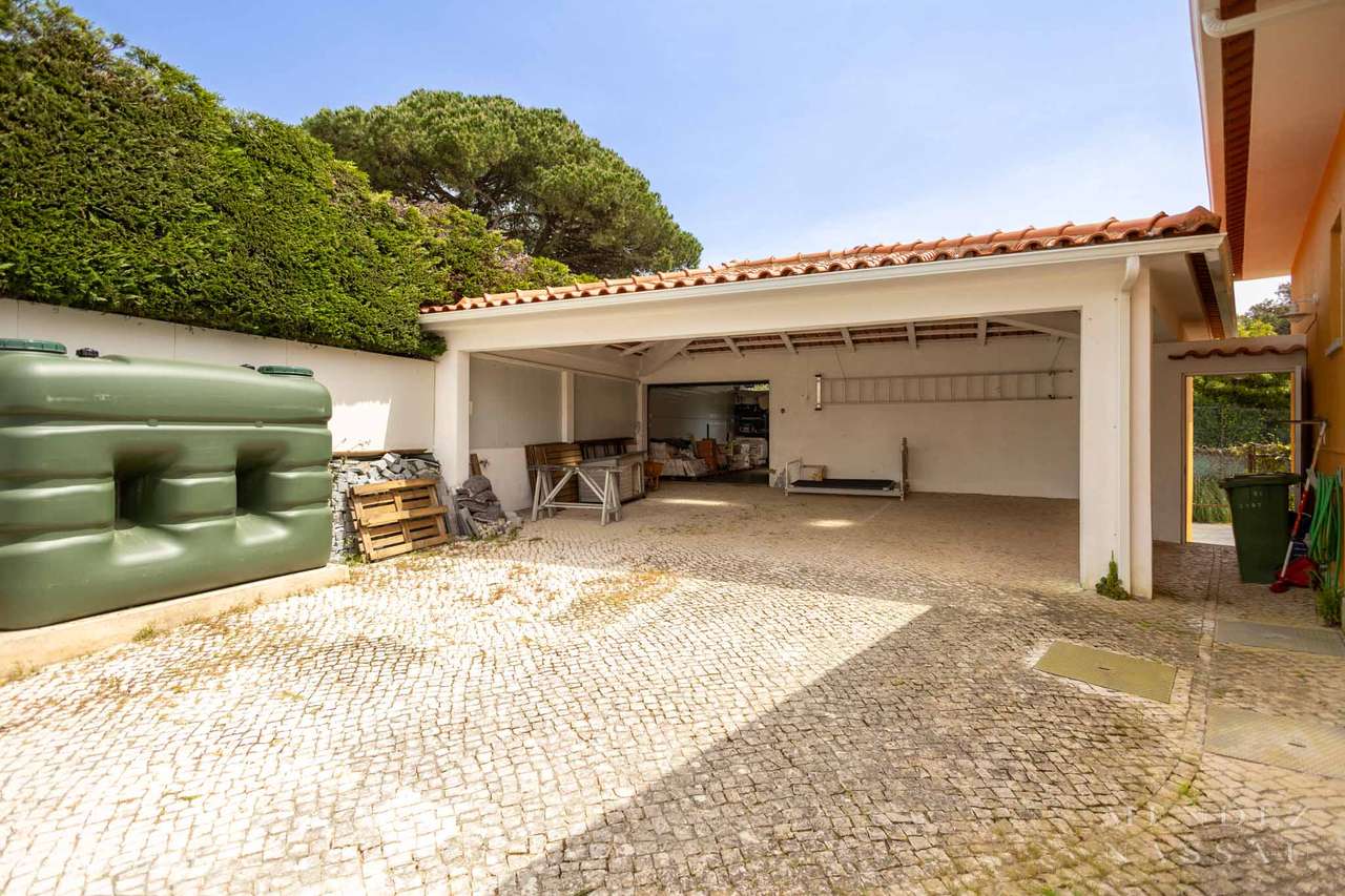 Private Estate - Multi Family - Estoril Villa-41