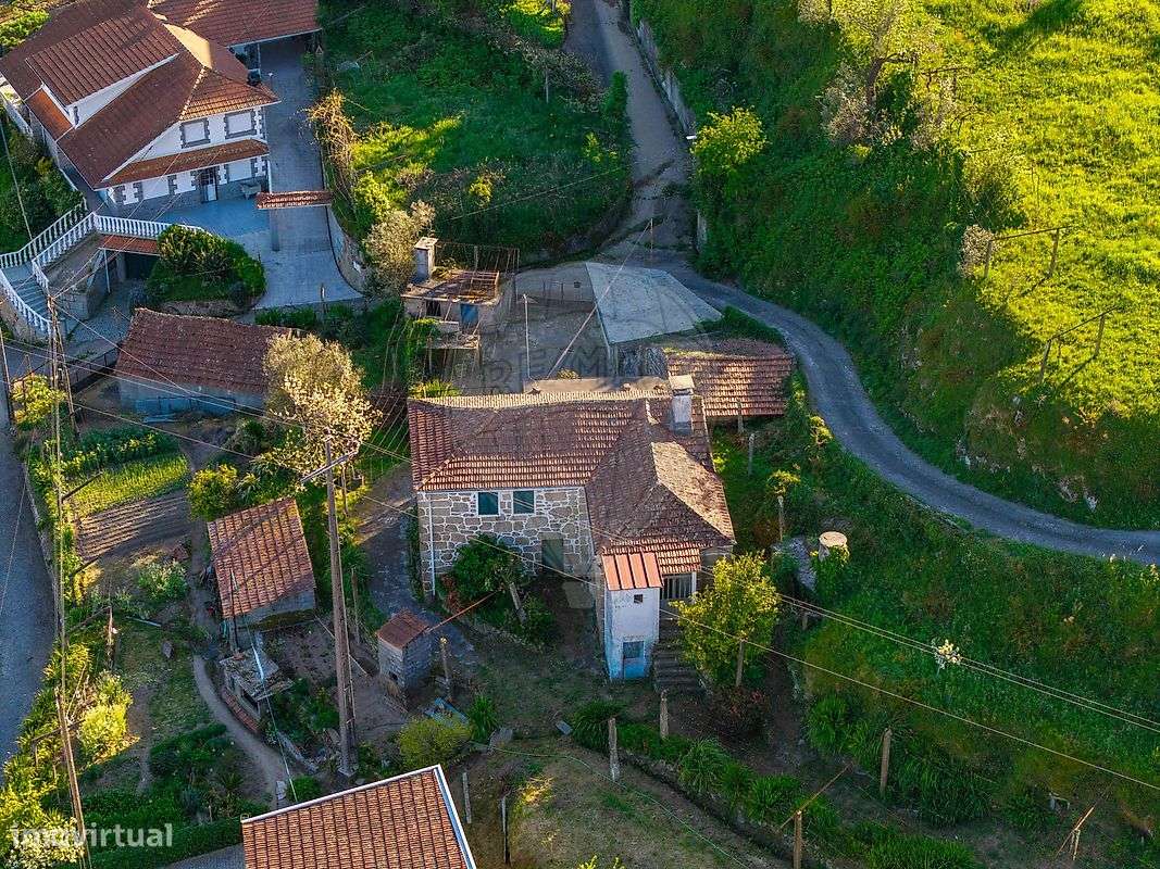 Moradia T2 para venda-5