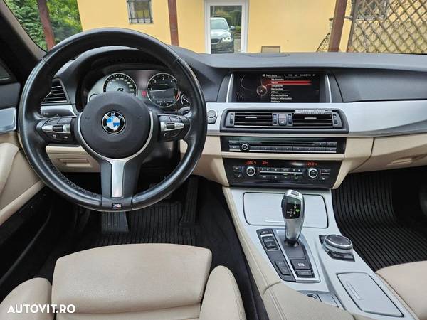 BMW Seria 5 520d Aut. Luxury Line - 28