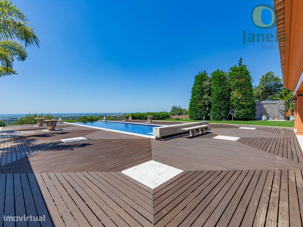Encantadora Moradia T5 com vista Mar e Golfe, inserida num cenário ...-34