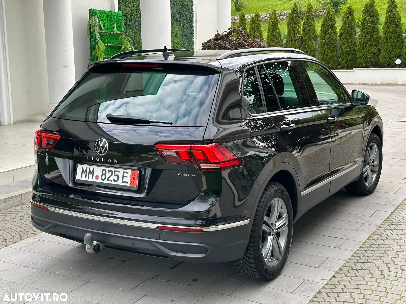 Volkswagen Tiguan - 27