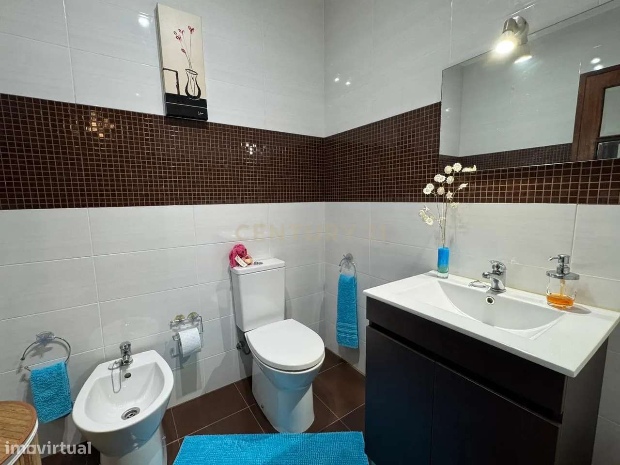 APARTAMENTO T4 DUPLEX NA PRAÇA PEDRA VERDE - ALDOAR-14