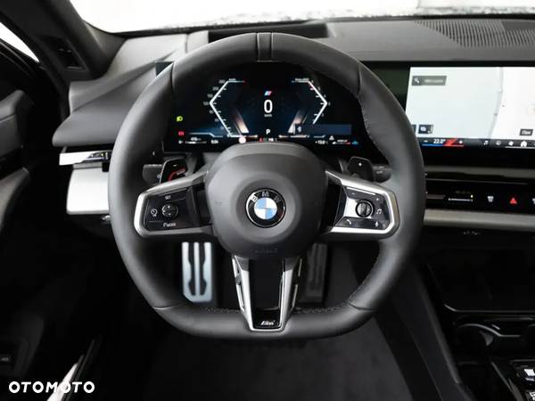 BMW Seria 5 520d xDrive mHEV M Sport - 8