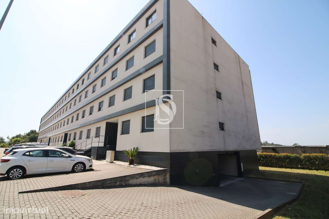 Apartamento T3 Varanda  de 20m², equipada com churrasqueira em Ferreir - Grande imagem: 3/34