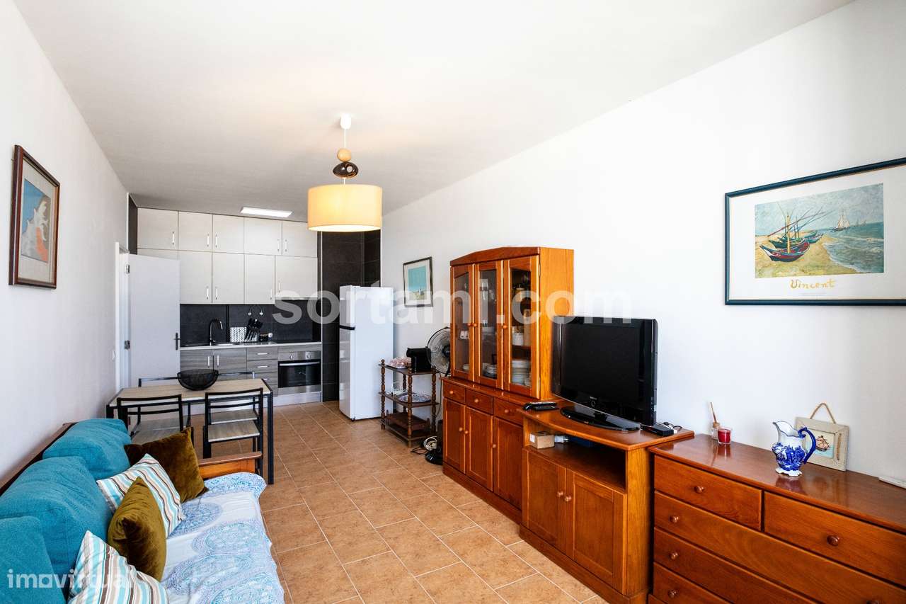 Apartamento T1 Venda em Quarteira,Loulé - Grande imagem: 2/13