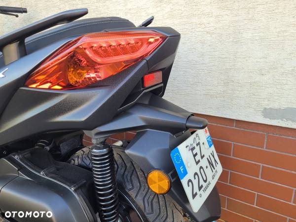 Yamaha X-max - 7