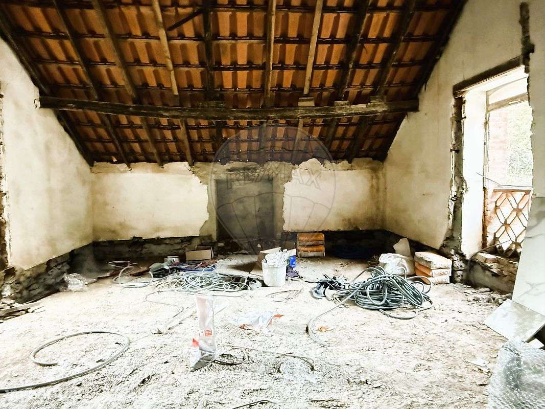 Moradia T2 para venda-11