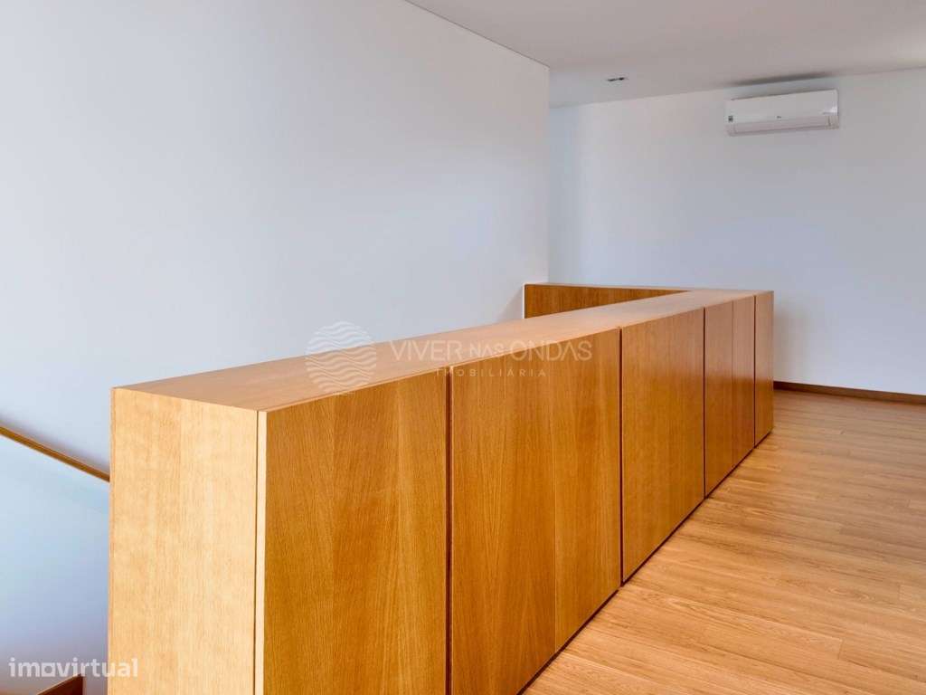 Luxuosa Moradia com 548 m2 - Premium com Piscina - 25 minutos do PORTO-20