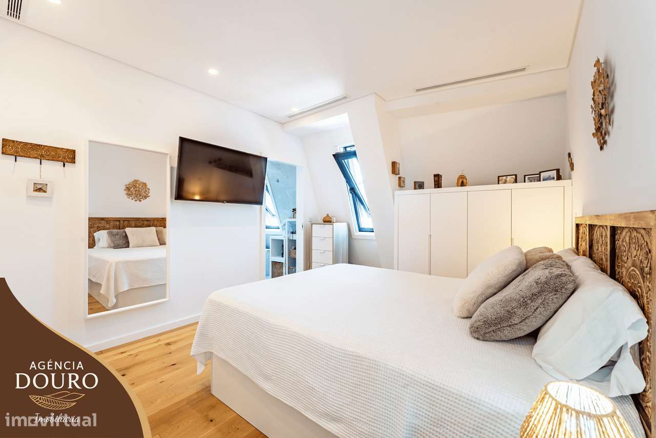 Apartamento T3 com varanda e terraço em Valbom, Porto-19